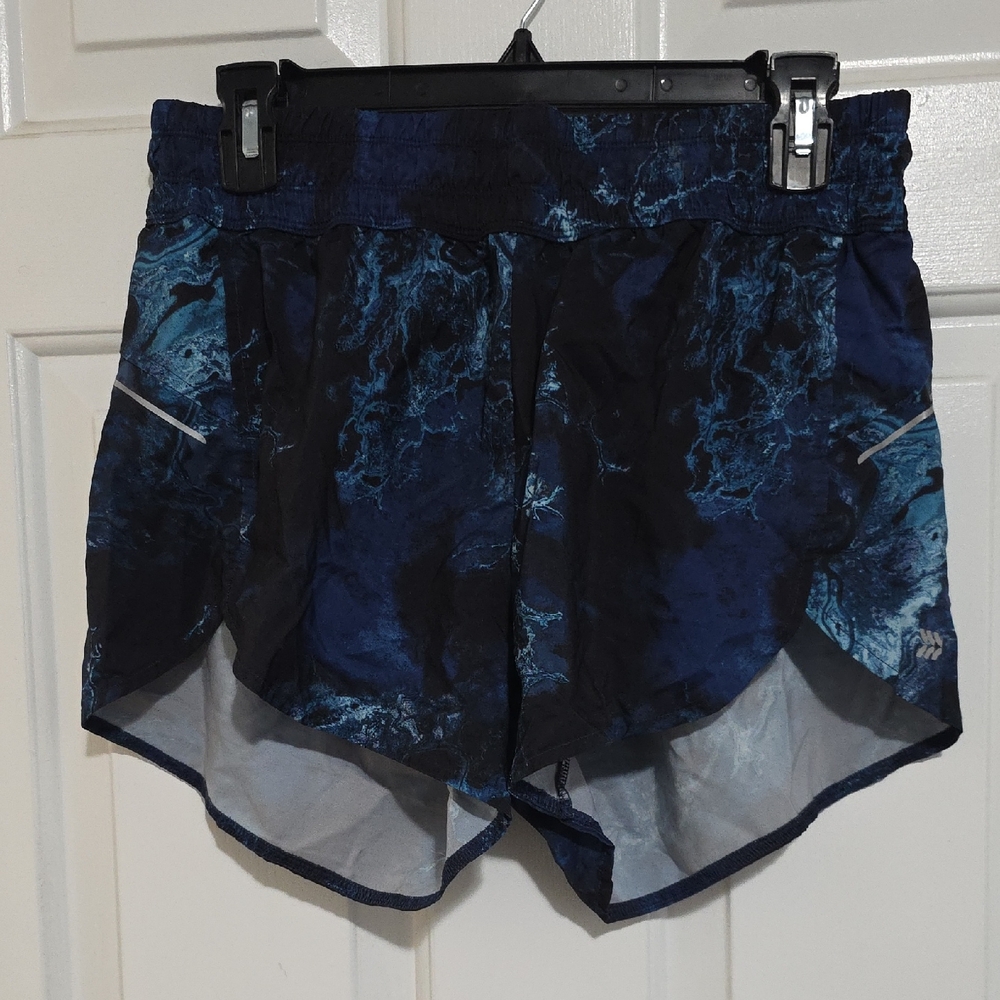 All in Motion Women's Athletic Shorts - Blue and Black Pattern
